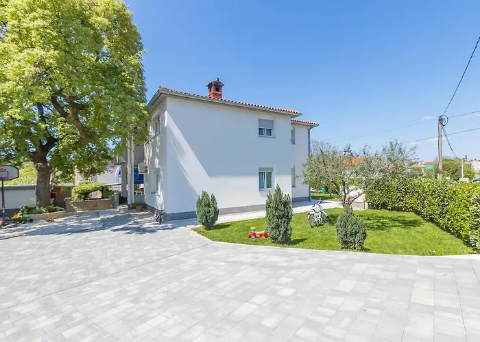 Апартаменты Carmen